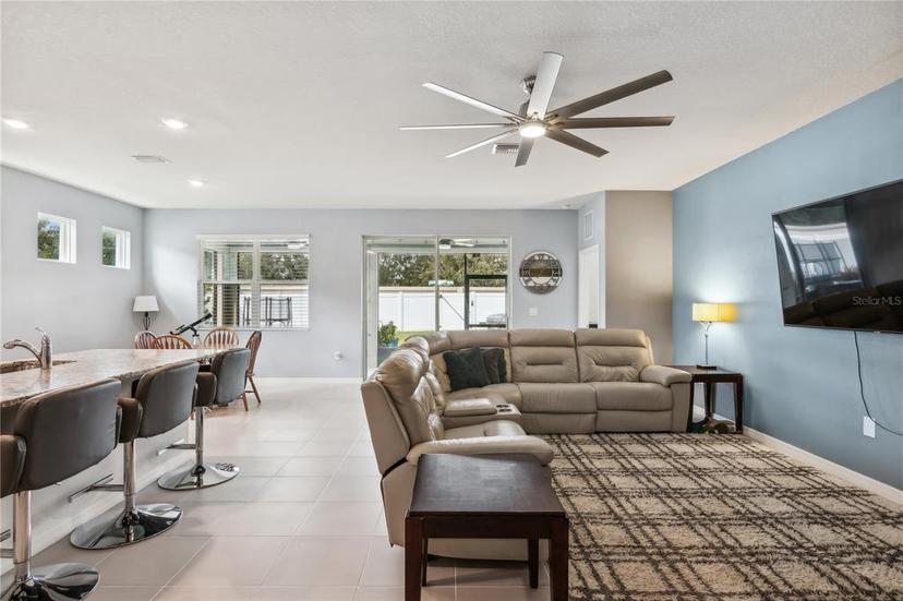 Picture of 3722 Mossy Limb Court, Palmetto FL 34221