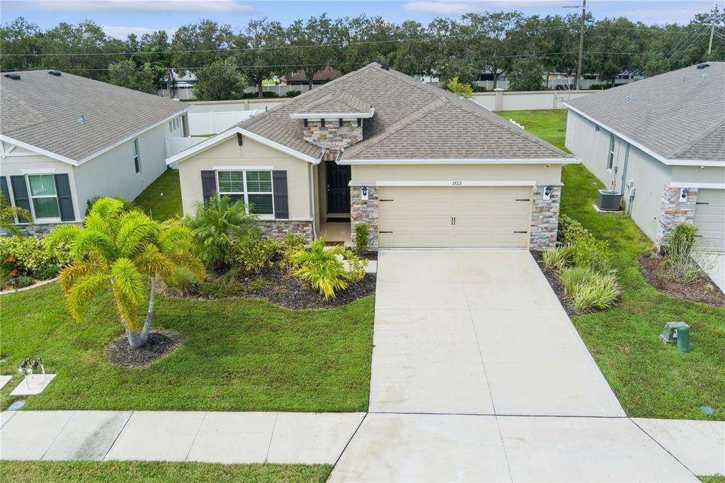Picture of 3722 Mossy Limb Court, Palmetto, FL 34221