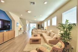 Picture of 1687 Kona Lane, Davenport, FL 33897