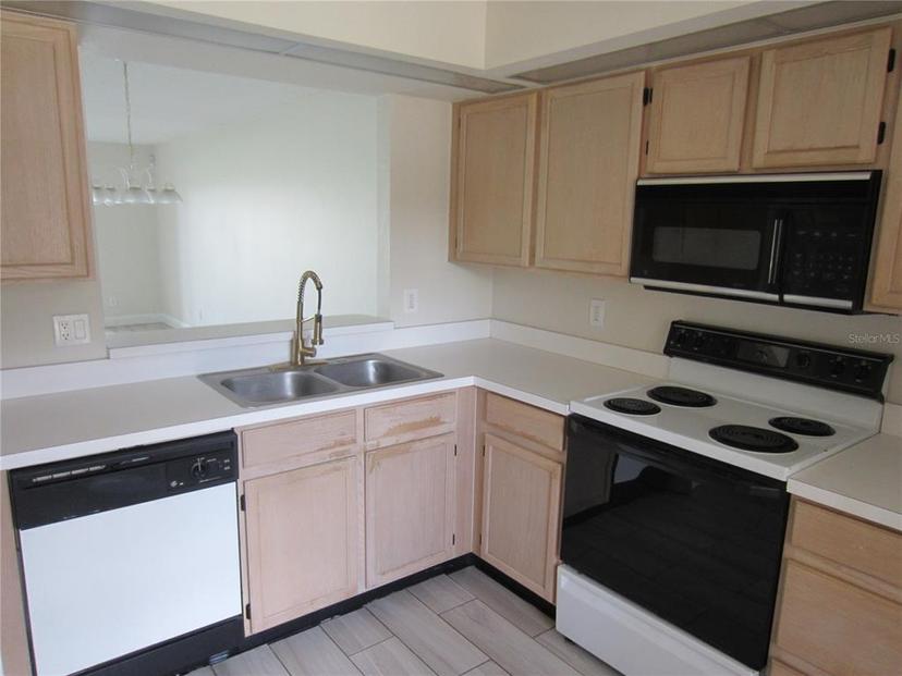 Picture of 13828 Timberbrooke Dr # 103, Orlando FL 32824