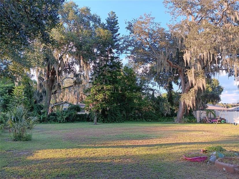Picture of 5612 Kenny Drive, Tampa FL 33617