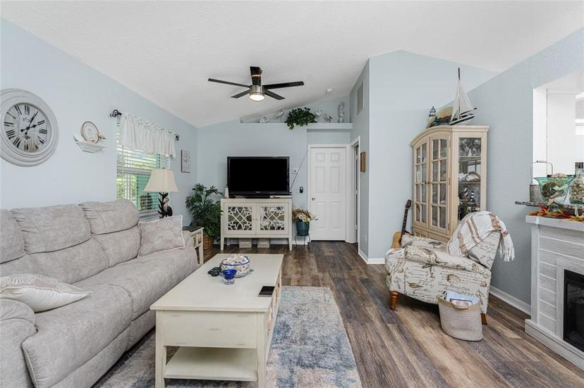 Picture of 13511 Foresman Boulevard, Port Charlotte FL 33981