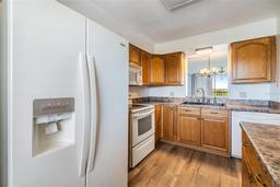 Picture of 900 Cove Cay Drive Unit 4B, Clearwater, FL 33760