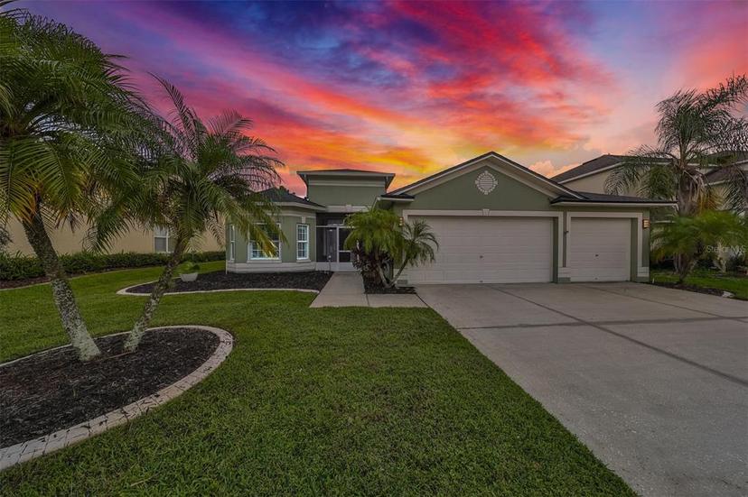 Picture of 10926 Sailbrooke Drive, Riverview FL 33579