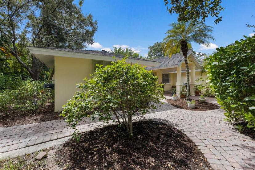 Picture of 1922 Field Road, Sarasota FL 34231