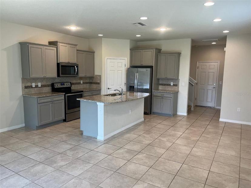 Picture of 9143 Hillcroft Drive, Riverview FL 33578