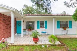 Picture of 6515 Los Altos Way, Tampa, FL 33634