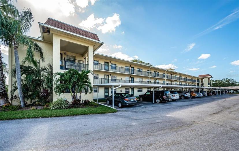 Picture of 1450 Heather Ridge Boulevard Unit 107, Dunedin FL 34698