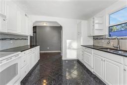 Picture of 906 Jurgens Street, Clearwater, FL 33755