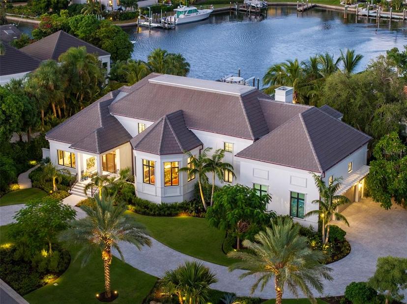 Picture of 501 Harbor Point Road, Longboat Key FL 34228
