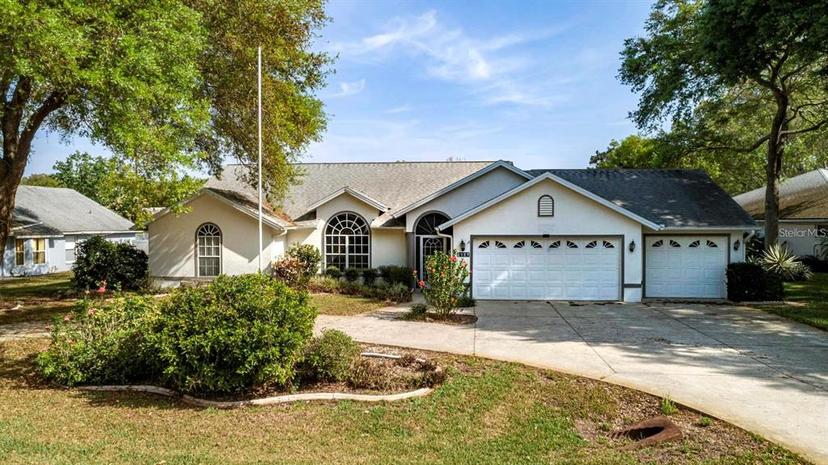 Picture of 2717 Bayview Drive, Eustis FL 32726
