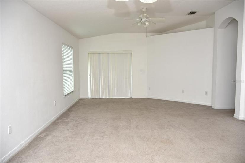 Picture of 7934 Carriage Pointe Drive, Gibsonton FL 33534
