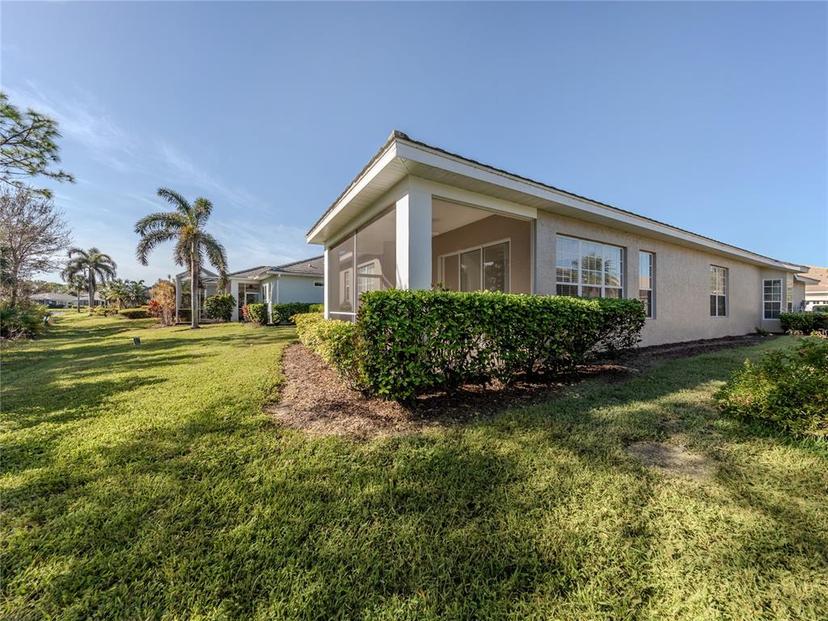 Picture of 1622 Monarch Drive Unit 1622, Venice FL 34293