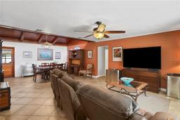 Picture of 937 Avenue L Se, Winter Haven, FL 33880