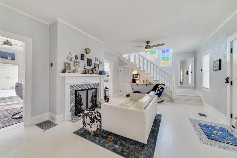 Picture of 424 Pelican Avenue, Daytona Beach FL 32118
