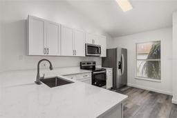 Picture of 3651 N Goldenrod Road Unit 204E, Winter Park, FL 32792