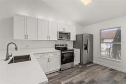 Picture of 3651 N Goldenrod Road Unit 204E, Winter Park, FL 32792