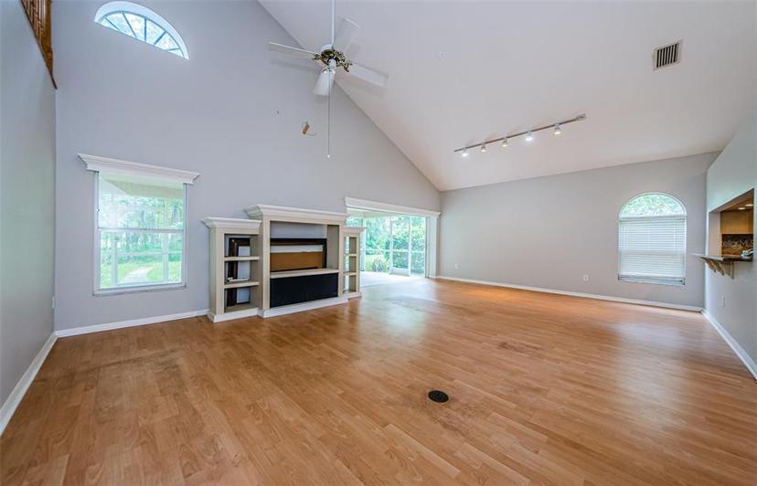 Picture of 16006 Shinnecock Drive, Odessa FL 33556