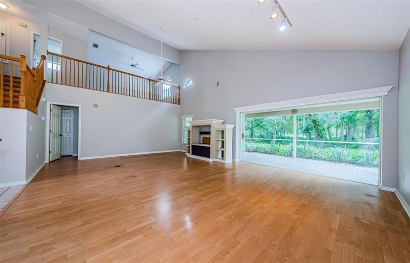 Picture of 16006 Shinnecock Drive, Odessa FL 33556