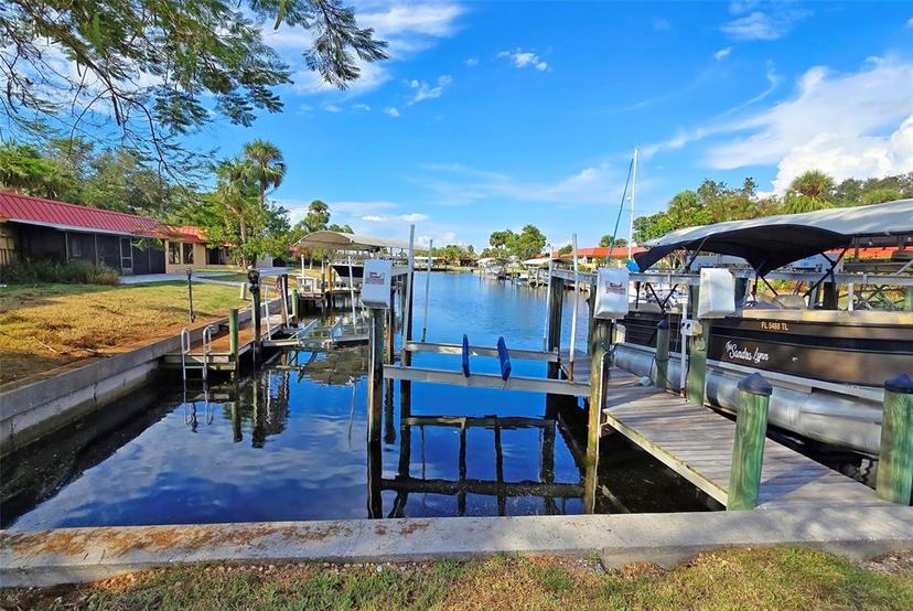 Picture of 9612 Valencia Cove, Bradenton FL 34210
