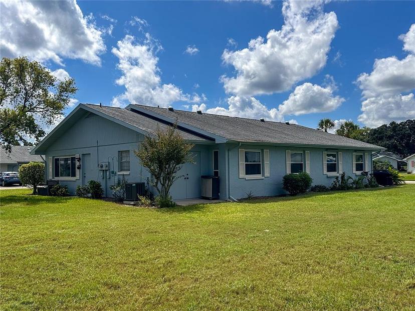 Picture of 216 Gloucester Boulevard Unit 216, Sun City Center FL 33573