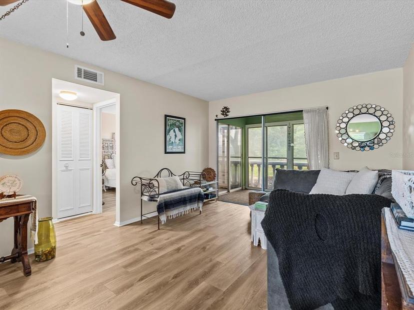 Picture of 1250 S Pinellas Avenue Unit 405, Tarpon Springs FL 34689