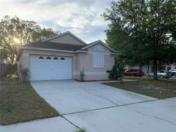 Picture of 10222 Lakeside Vista Drive, Riverview, FL 33569