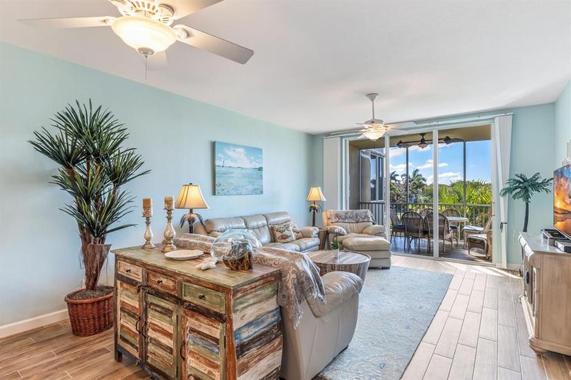 Picture of 10055 Links Lane Unit 206, Rotonda West FL 33947