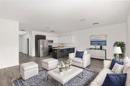 Picture of 1593 NW 29Th Road Unit 7, Gainesville, FL 32605