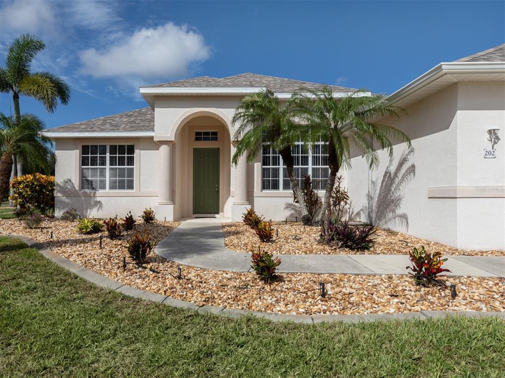 Picture of 202 Lake Victoria Court, Englewood, FL 34223