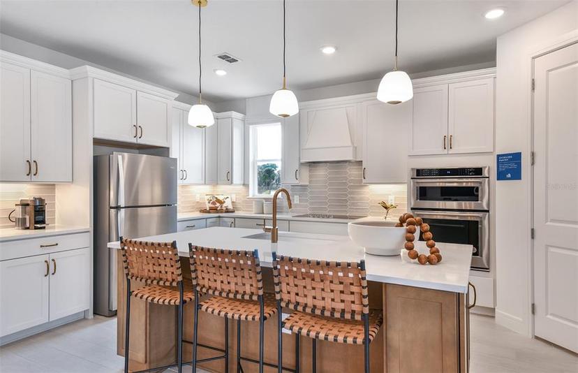 Picture of 13720 Brookside Haven Street, Riverview FL 33578