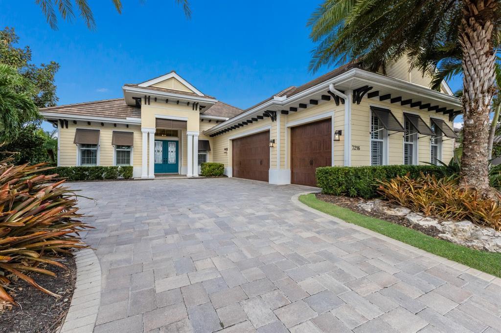 Picture of 7216 Prestbury Circle, Lakewood Ranch, FL 34202