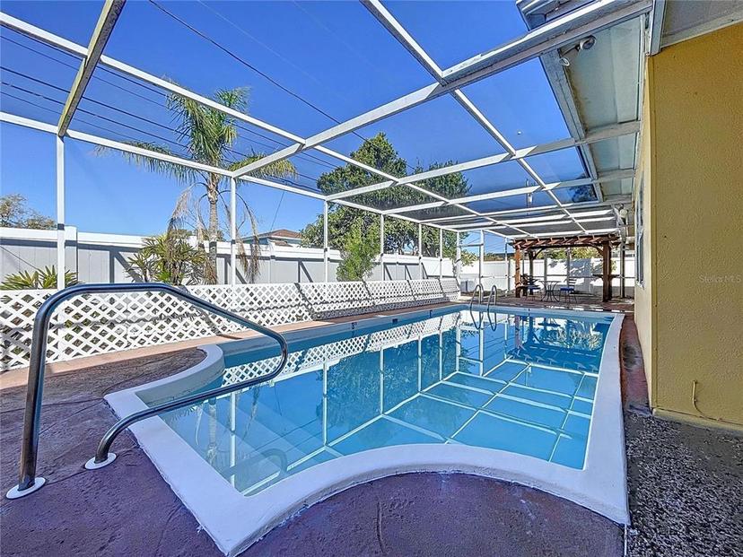 Picture of 2040 N Highland Avenue, Clearwater FL 33755