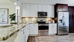 Picture of 4480 Fairways Boulevard Unit 109, Bradenton, FL 34209