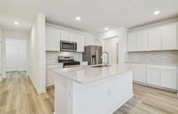 Picture of 6240 Golden Beach Drive, Apollo Beach, FL 33572