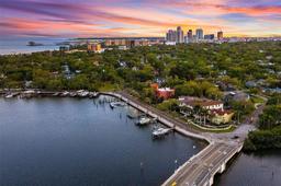 Picture of 2030 Coffee Pot Boulevard Ne, St Petersburg, FL 33704