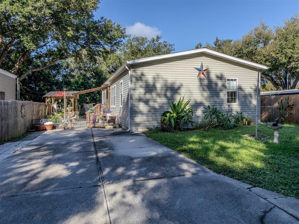 Picture of 105 Irene Street S, Nokomis, FL 34275