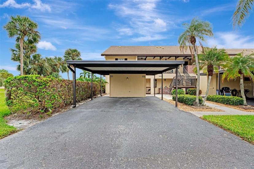 Picture of 340 Three Lakes Lane Unit O, Venice FL 34285