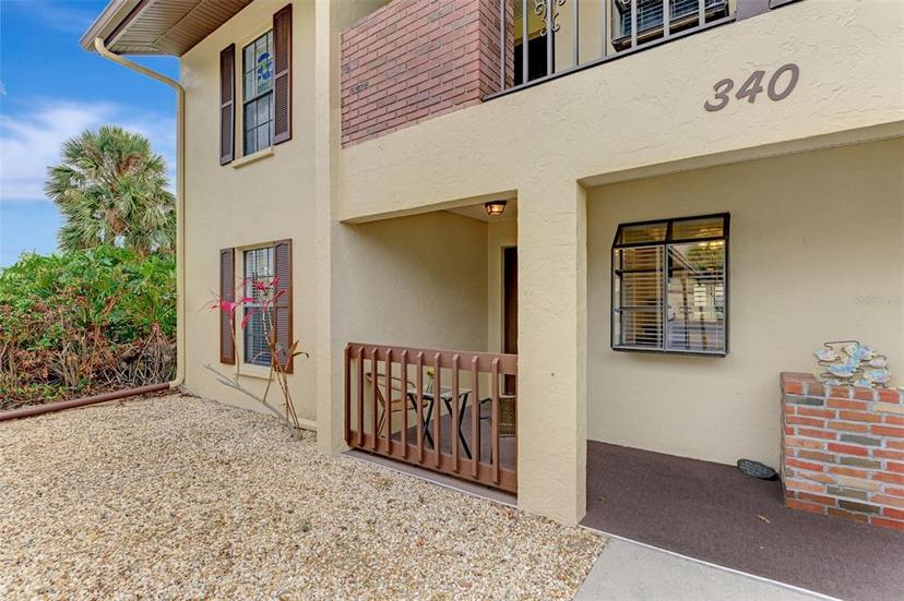 Picture of 340 Three Lakes Lane Unit O, Venice FL 34285