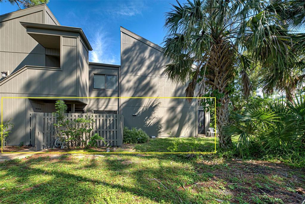 Picture of 201 Woodland Drive Unit 201, Osprey, FL 34229