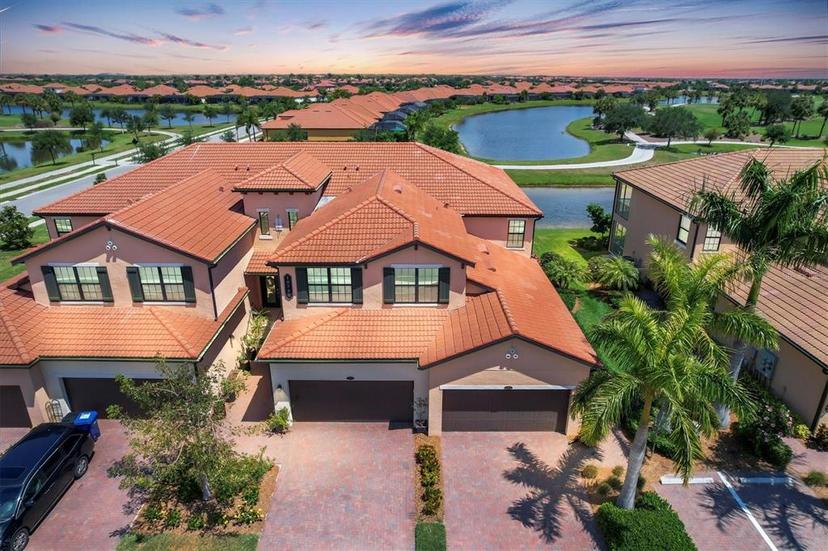 Picture of 10780 Tarflower Drive Unit 102, Venice FL 34293