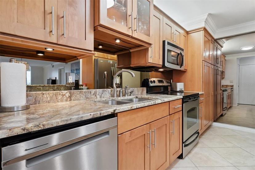 Picture of 5855 Midnight Pass Road Unit 319, Sarasota FL 34242