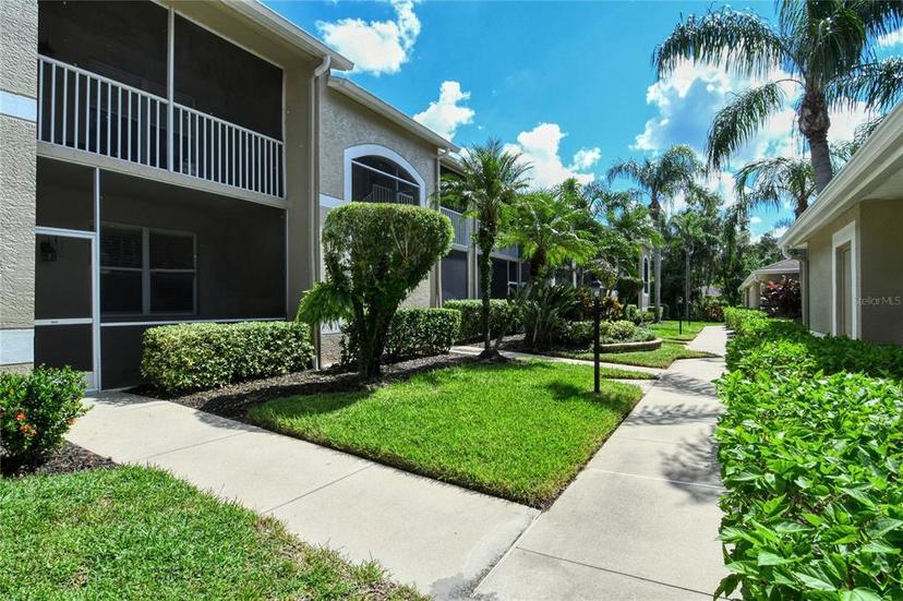 Picture of 5241 Mahogany Run Avenue Unit 412, Sarasota FL 34241