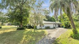 Picture of 715 Eastover Circle, Deland, FL 32724