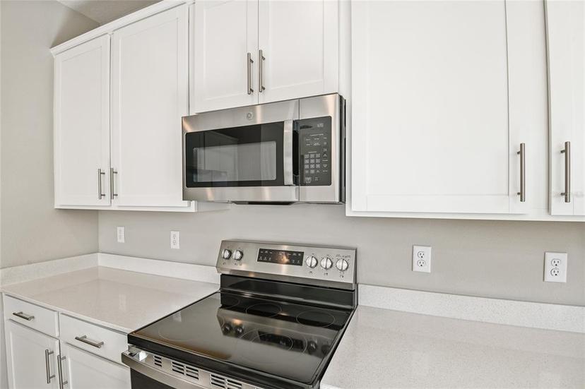 Picture of 2111 Riely Avenue, Eagle Lake FL 33839