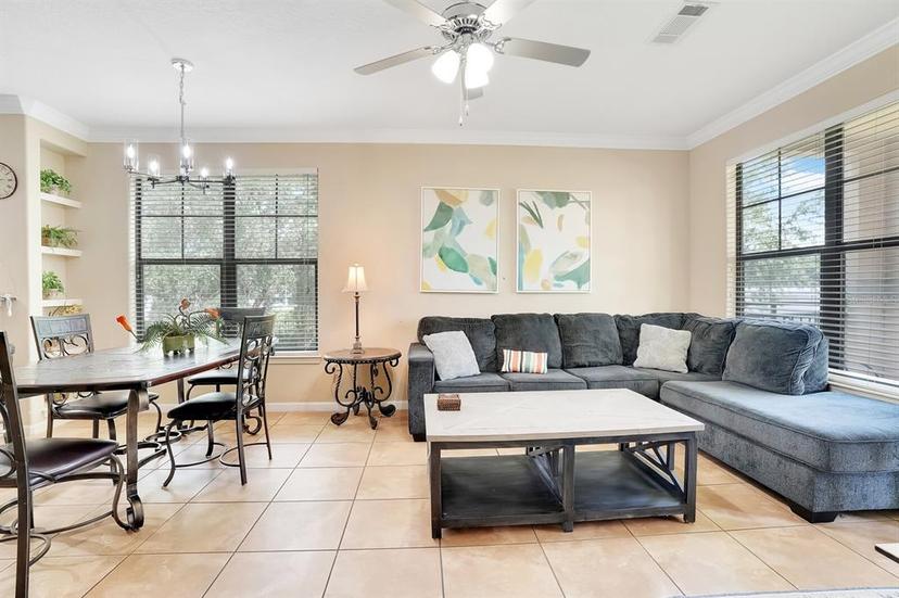 Picture of 909 Charo Parkway Unit 1021, Davenport FL 33897