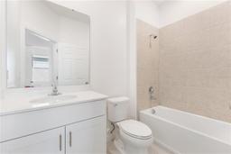 Picture of 1249 Atlantic Avenue, Fruitland Park, FL 34731
