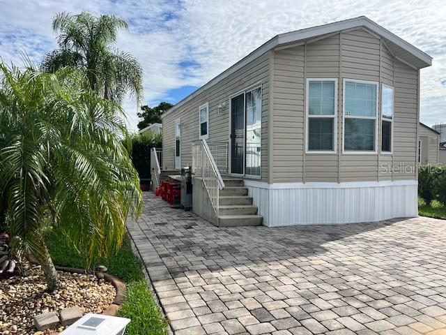 Picture of 2414 Limewood Avenue, Clermont, FL 34714