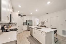 Picture of 16664 Shell Bay Drive, Land O Lakes, FL 34638
