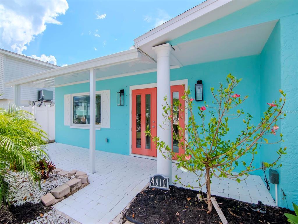 Picture of 4810 Chancellor Street Ne, St Petersburg, FL 33703